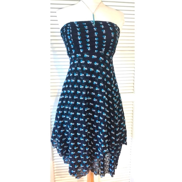 Free People Vintage Strapless Floral
Embroidered Dress size small - Picture 2 of 9